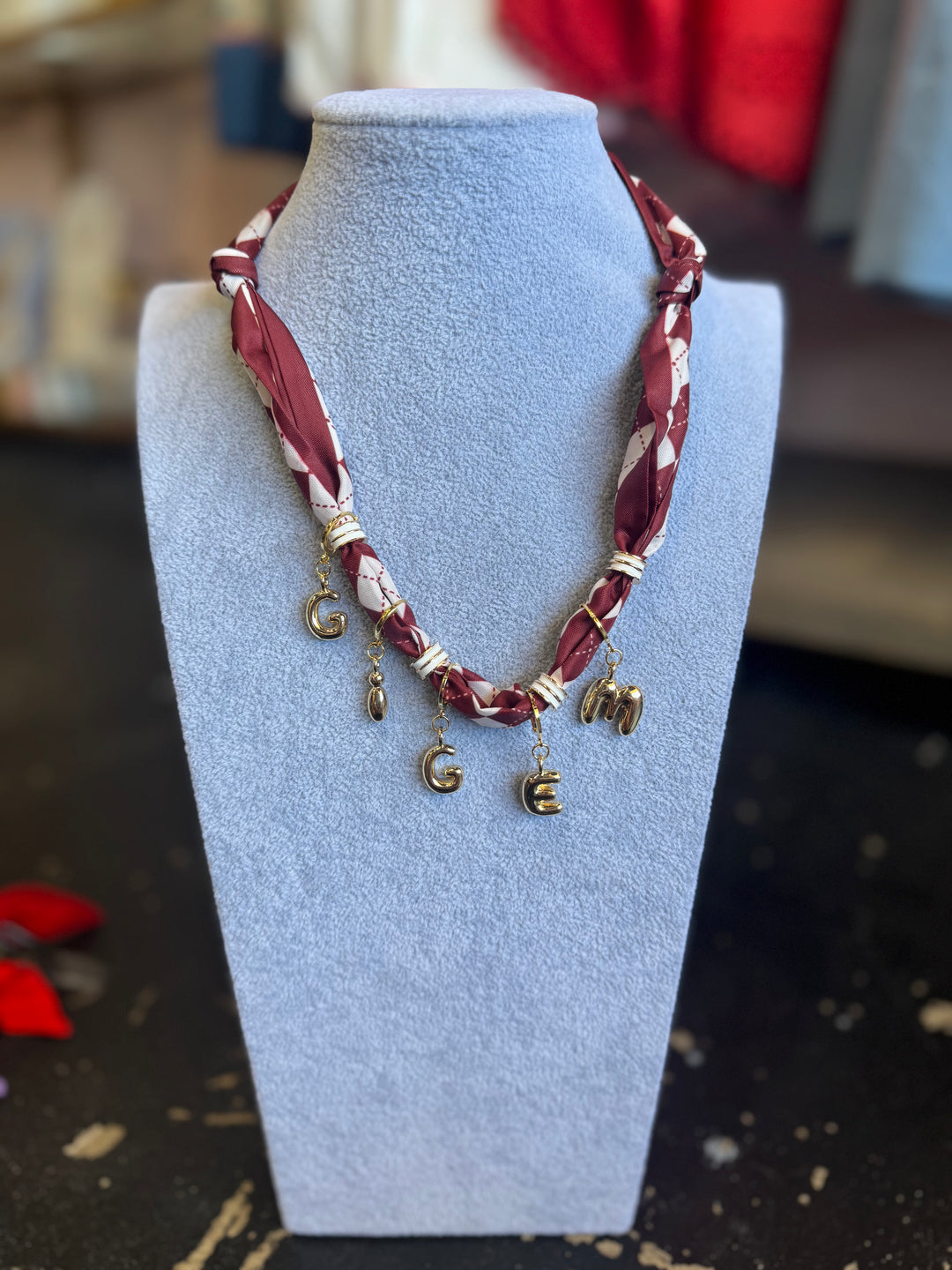 Gig Em Bubble Scarf Necklace | Maroon/White