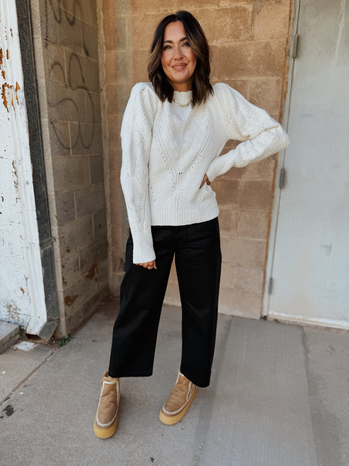 BLACK FRIDAY - AG Jean | Hattie Crop- Leatherette Super Black