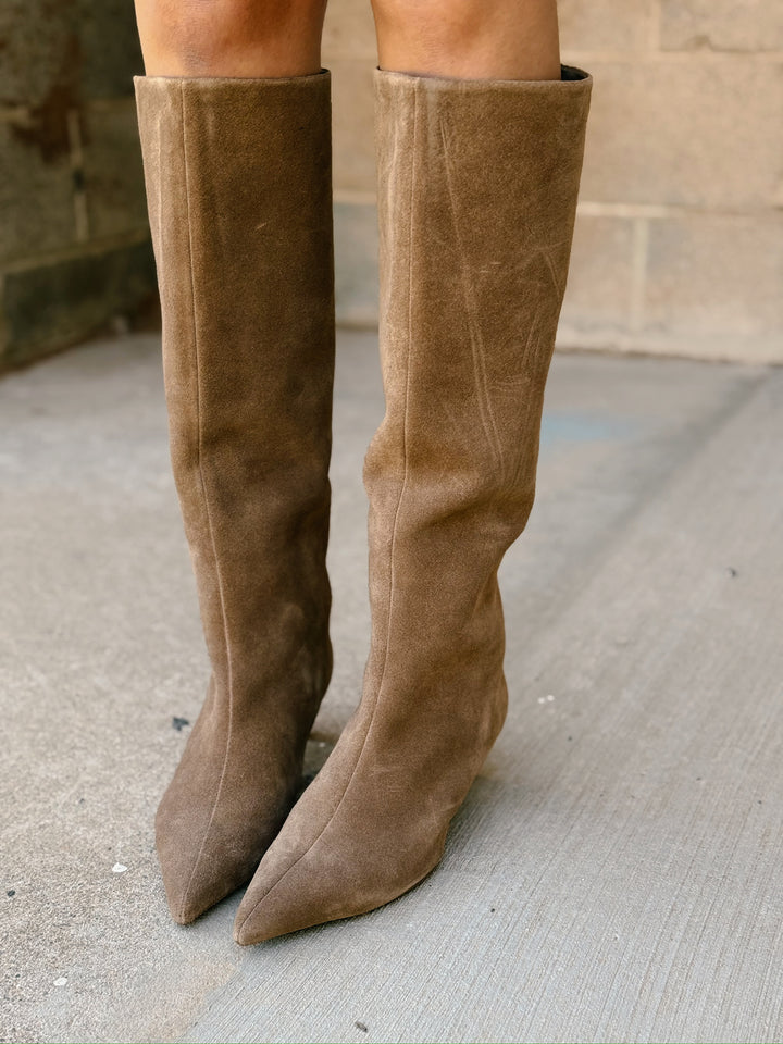 Free People | Kiki Kitten Heel Boot - Tan Suede