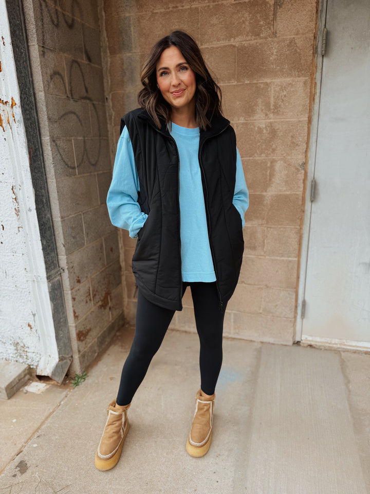 BLACK FRIDAY -Summit Curve Longline Puffer Vest - Black