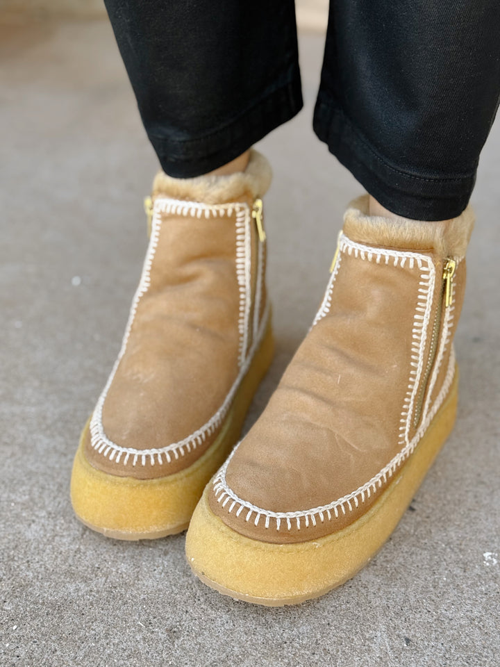 BLACK FRIDAY - Laidback London | Setsu Platform Crochet- Natural