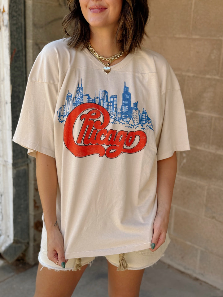 Daydreamer | Chicago Skyline Oversized Jersey - Dirty White