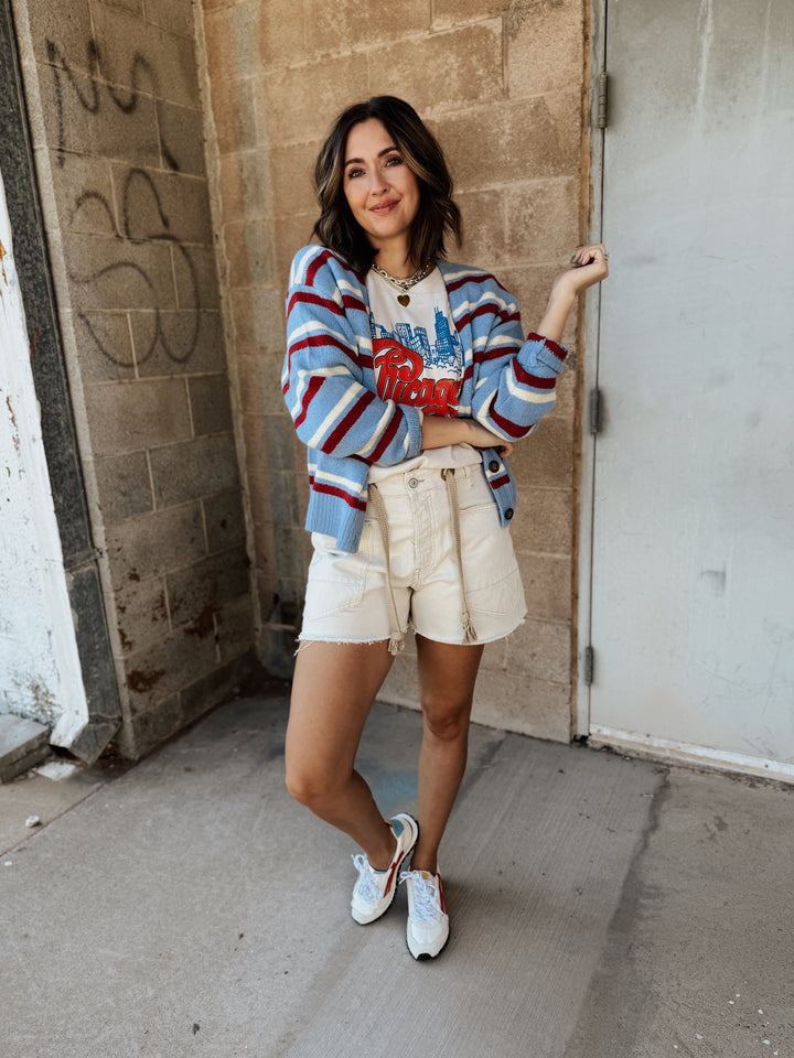 Daydreamer | Chicago Skyline Oversized Jersey - Dirty White
