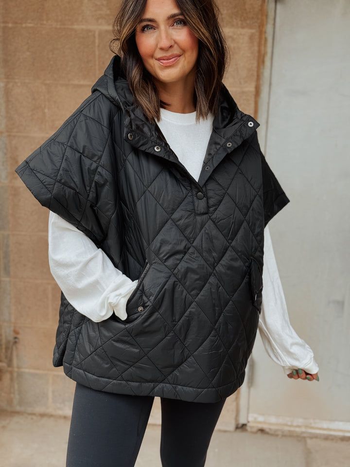 BLACK FRIDAY -Otis Puffer Poncho - Black