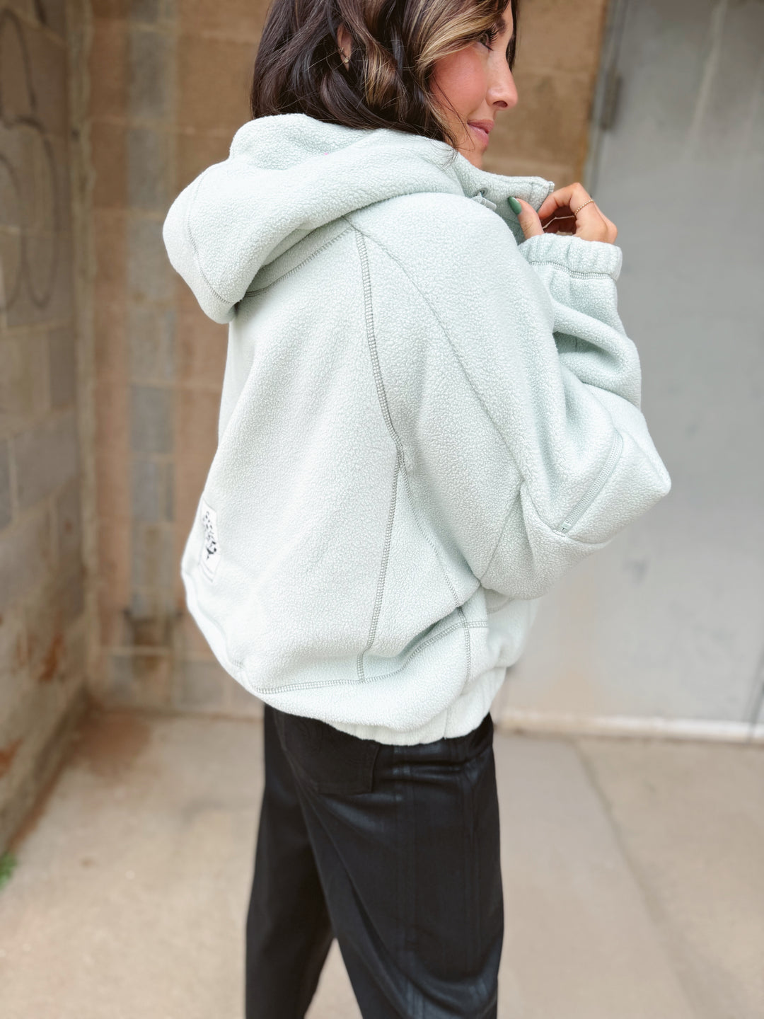 BLACK FRIDAY -FP Movement | Wild And Free Pullover - Green Tea