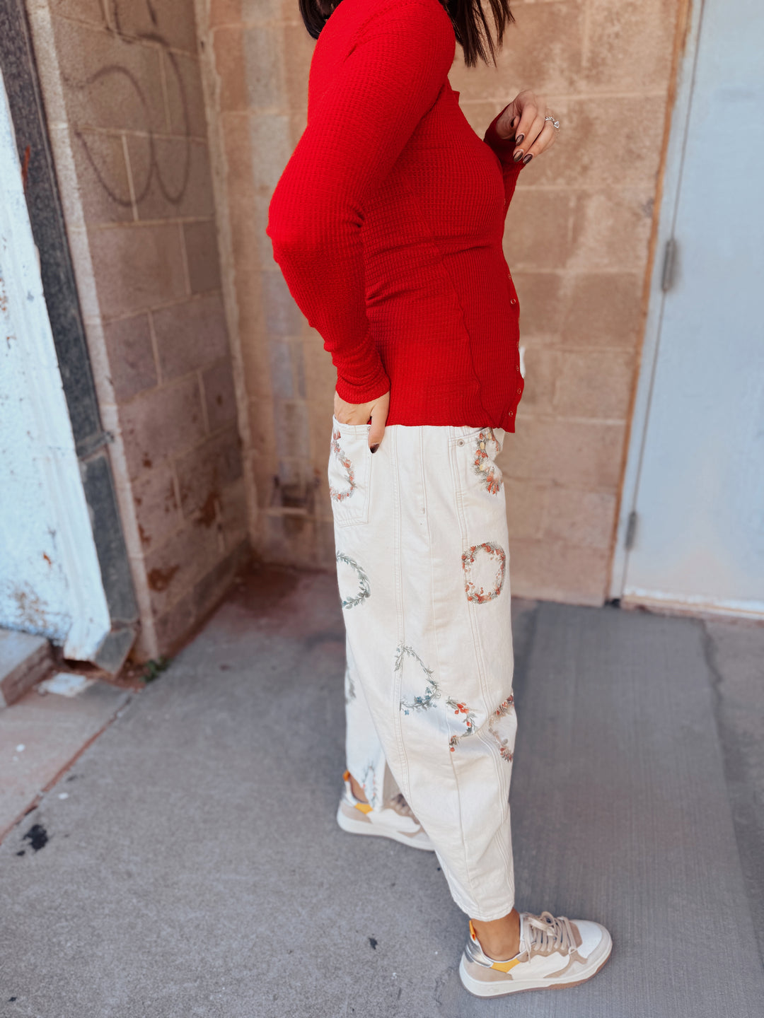 We The Free | Good Luck Printed Barrel Jeans - Water Color Wreath