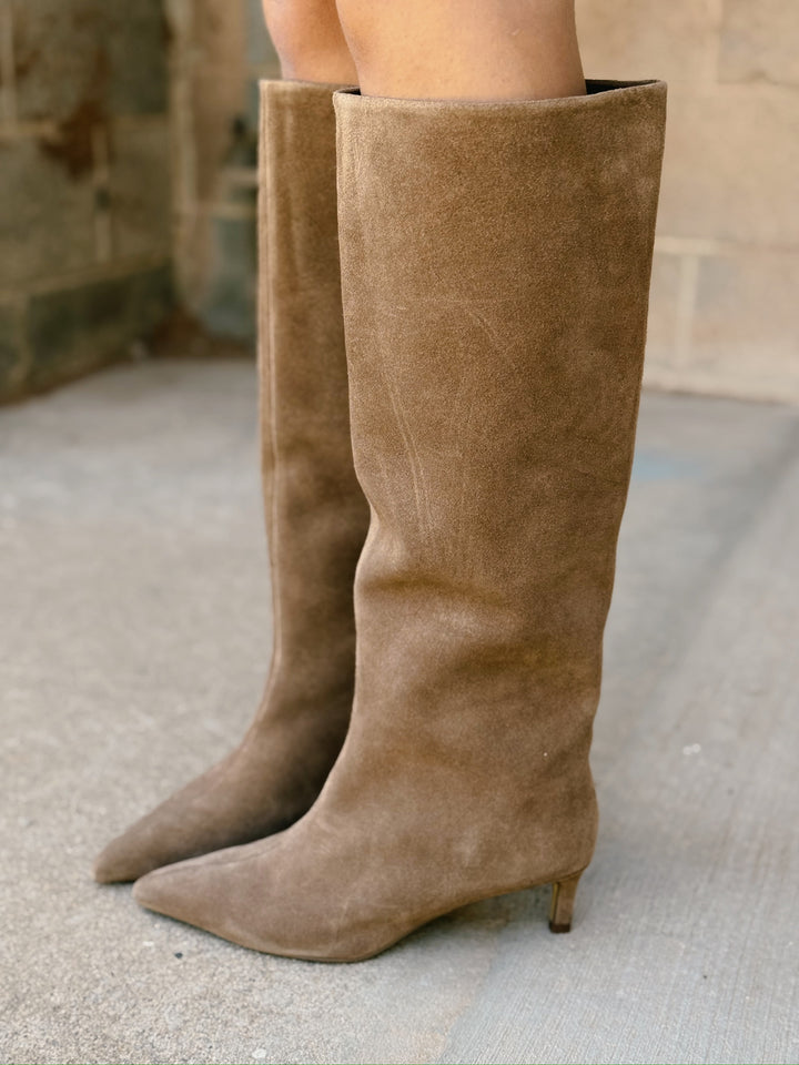 Free People | Kiki Kitten Heel Boot - Tan Suede