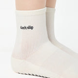 Pointe Studio | Women's Don't Slip Ankle Grip Sock - White