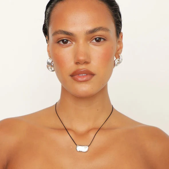 Pebble Necklace - Silver/Black