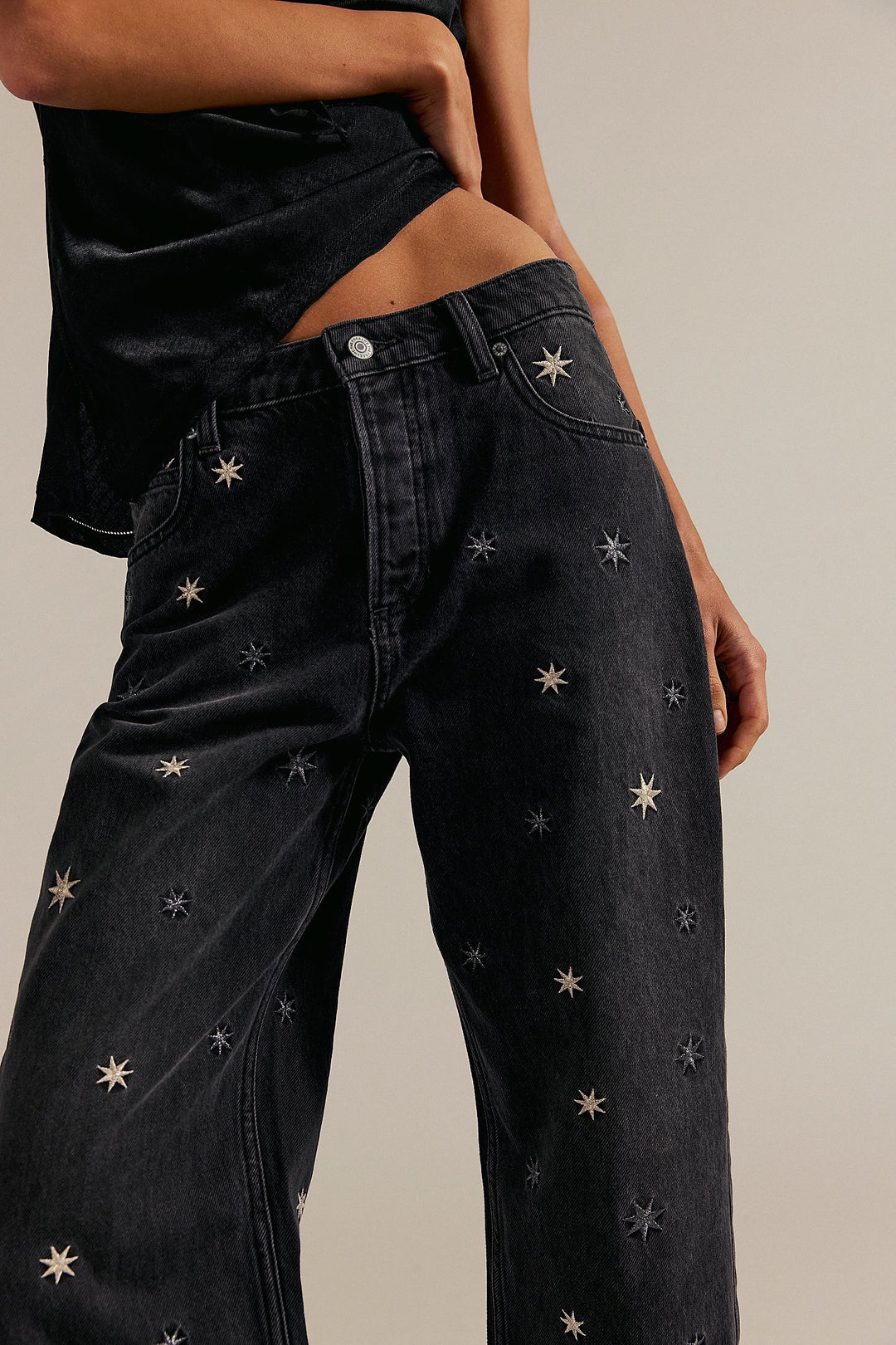 We The Free | Deep Trance Shine Embroidered Dropped Boyfriend Jeans - Starry Night