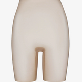 Commando Featherlight Control Short | Beige