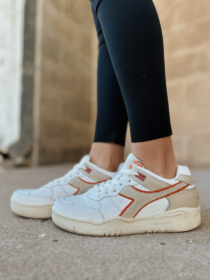 Diadora B.560 Used - Beige Bleached