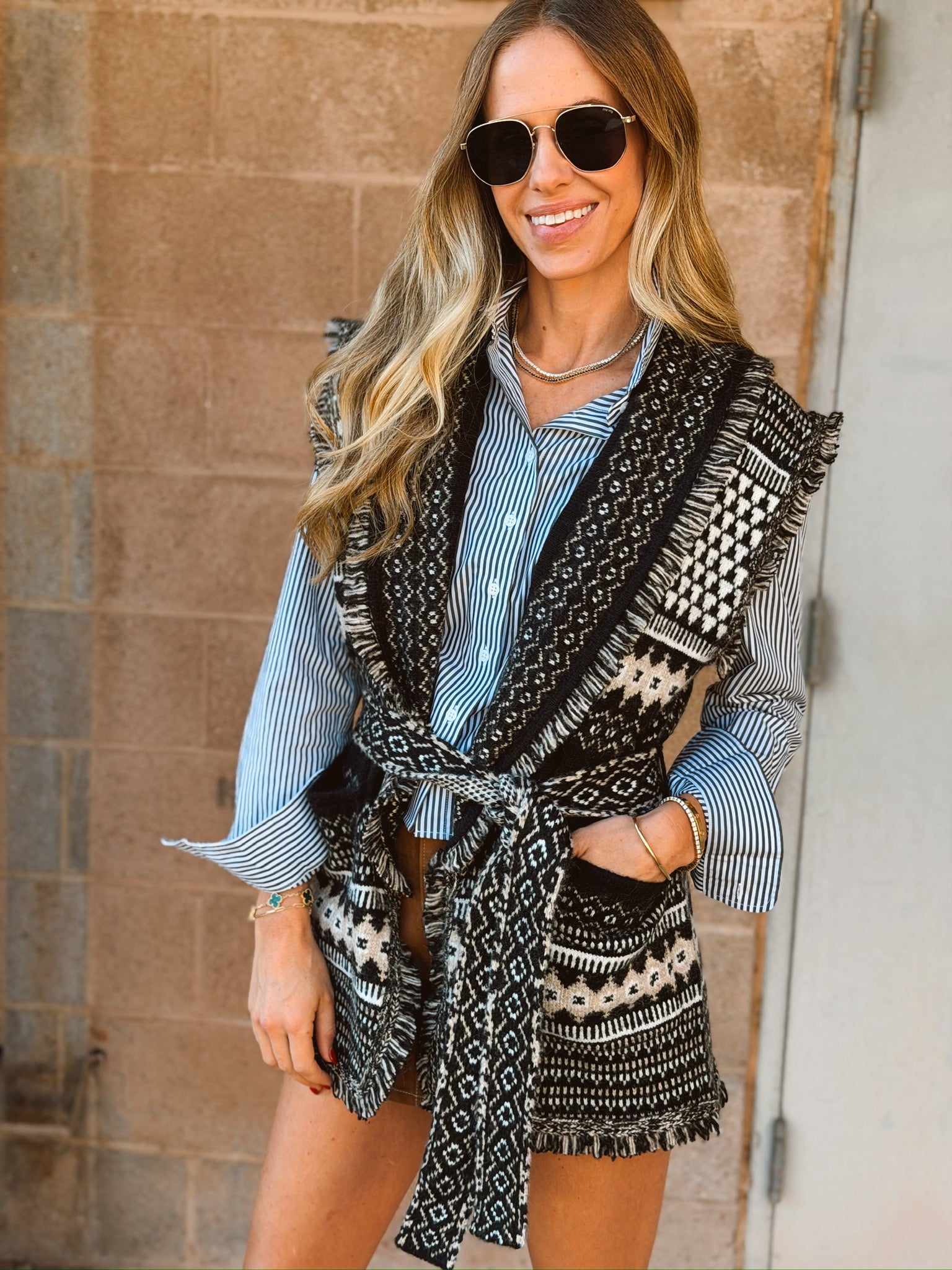 Elan | Sleeveless Sweater Cardigan - Black